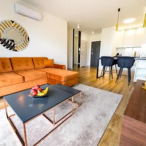  Apartamento About Art